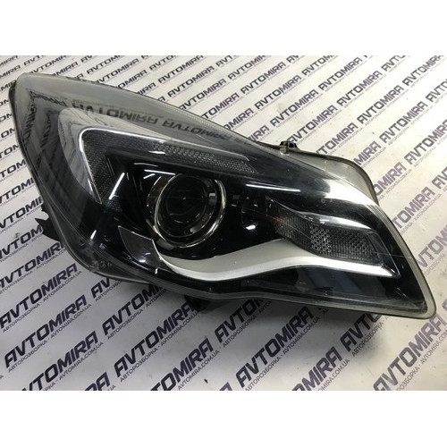 Фара передняя правая рестайлинг Opel Insignia 2013-2017 1LL01116578